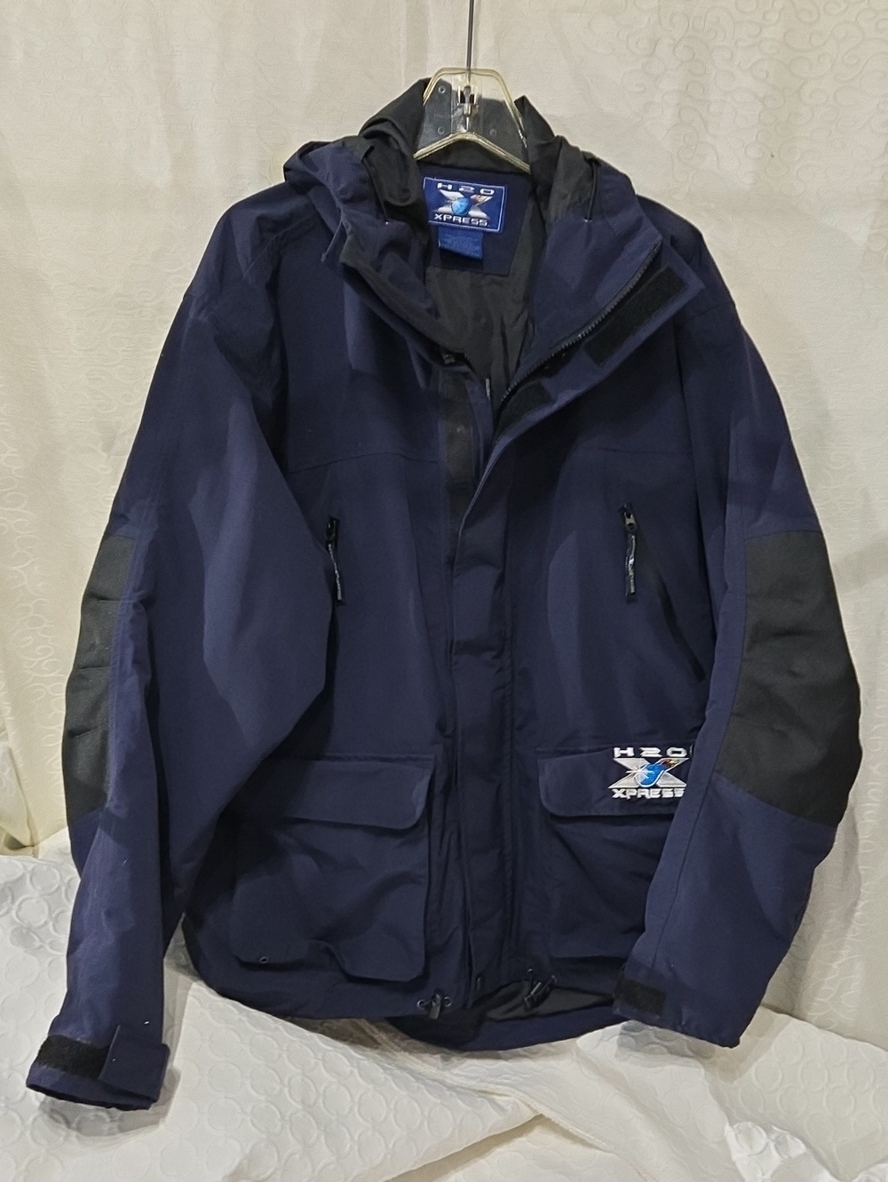 H2O Xpress Men's Navy and Black Waterproof Hooded Raincoat